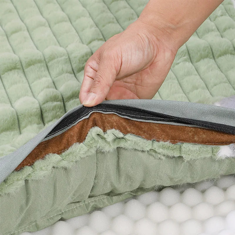 Warm Plush Dog Bed Mattress – Washable Kennel Mat for All Seasons