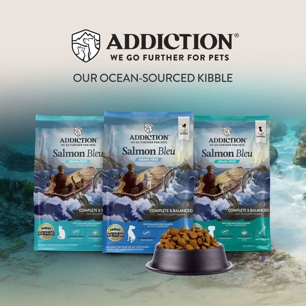Salmon Bleu Dry Cat Food package, product photo 17 of 23