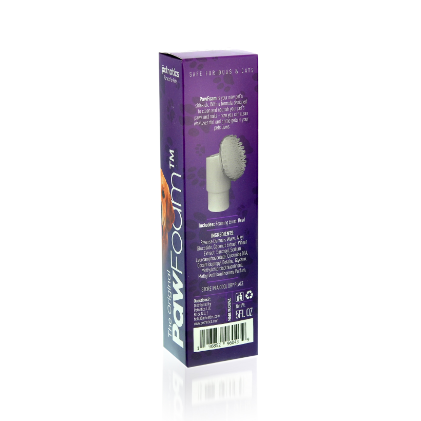 Box of PetAg Paw Focus with a brush on a white background