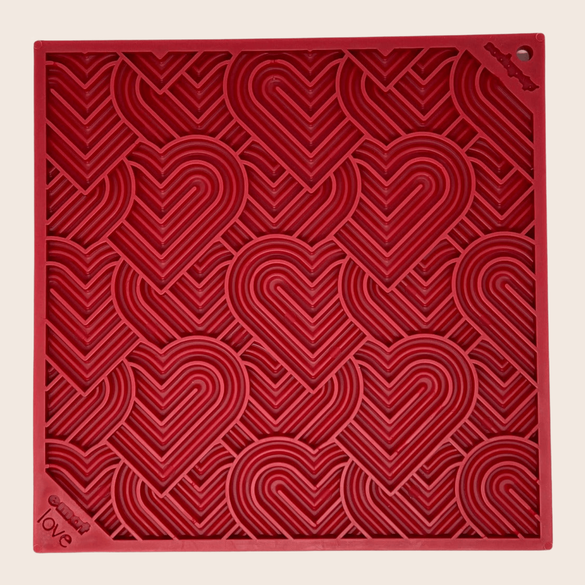 SodaPup Dog Lick Mats – Dog Lick Mats Large Red Hearts Closeup