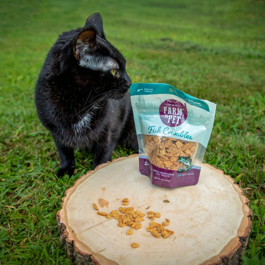 All-Natural Fish Crumbles Cat Treats – Farm To Pet | Whisker House - Whisker House