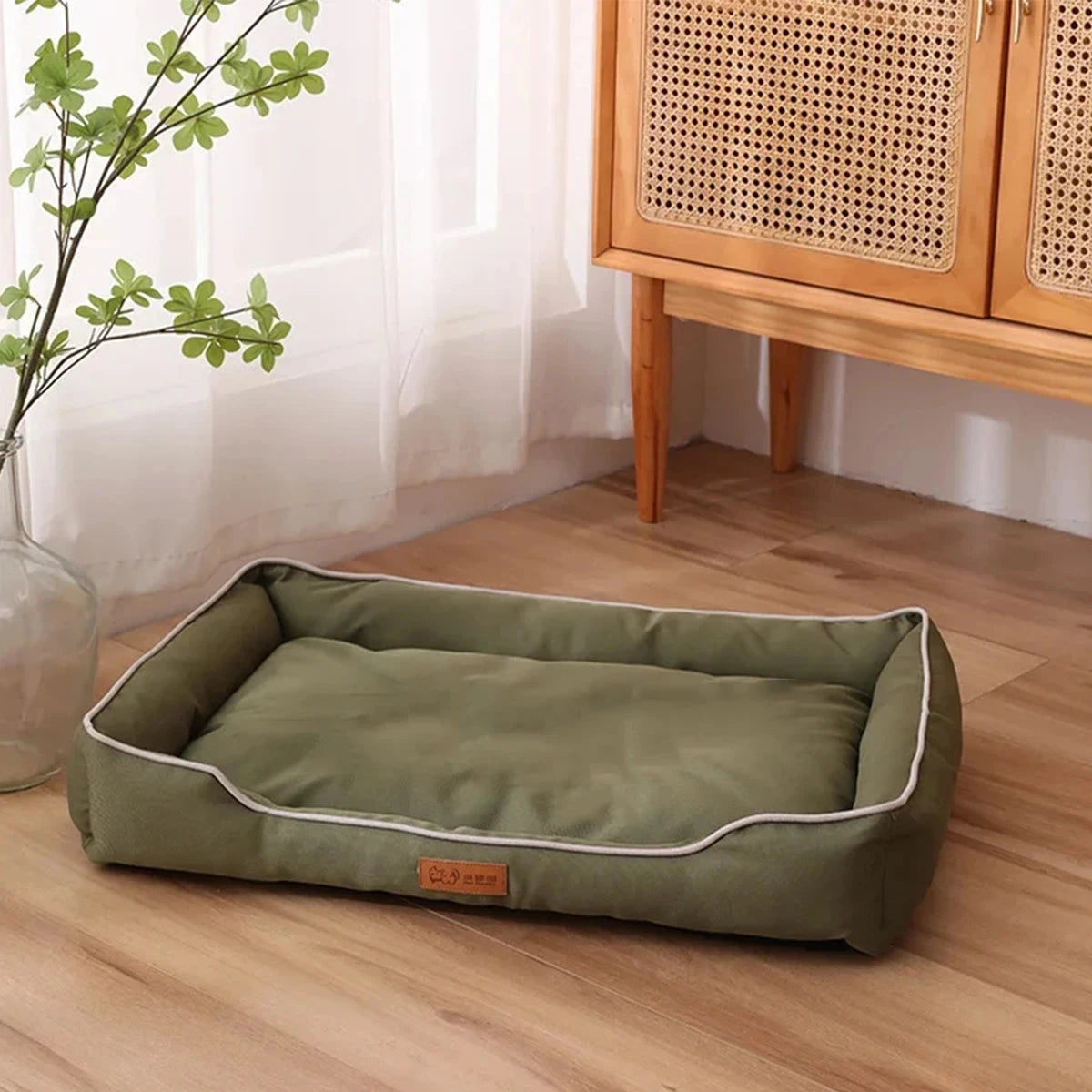 Four Season Dog & Cat Bed – Waterproof, Bite-Resistant Sofa Mat